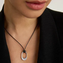 Online Crosby Short Pendant Necklaces